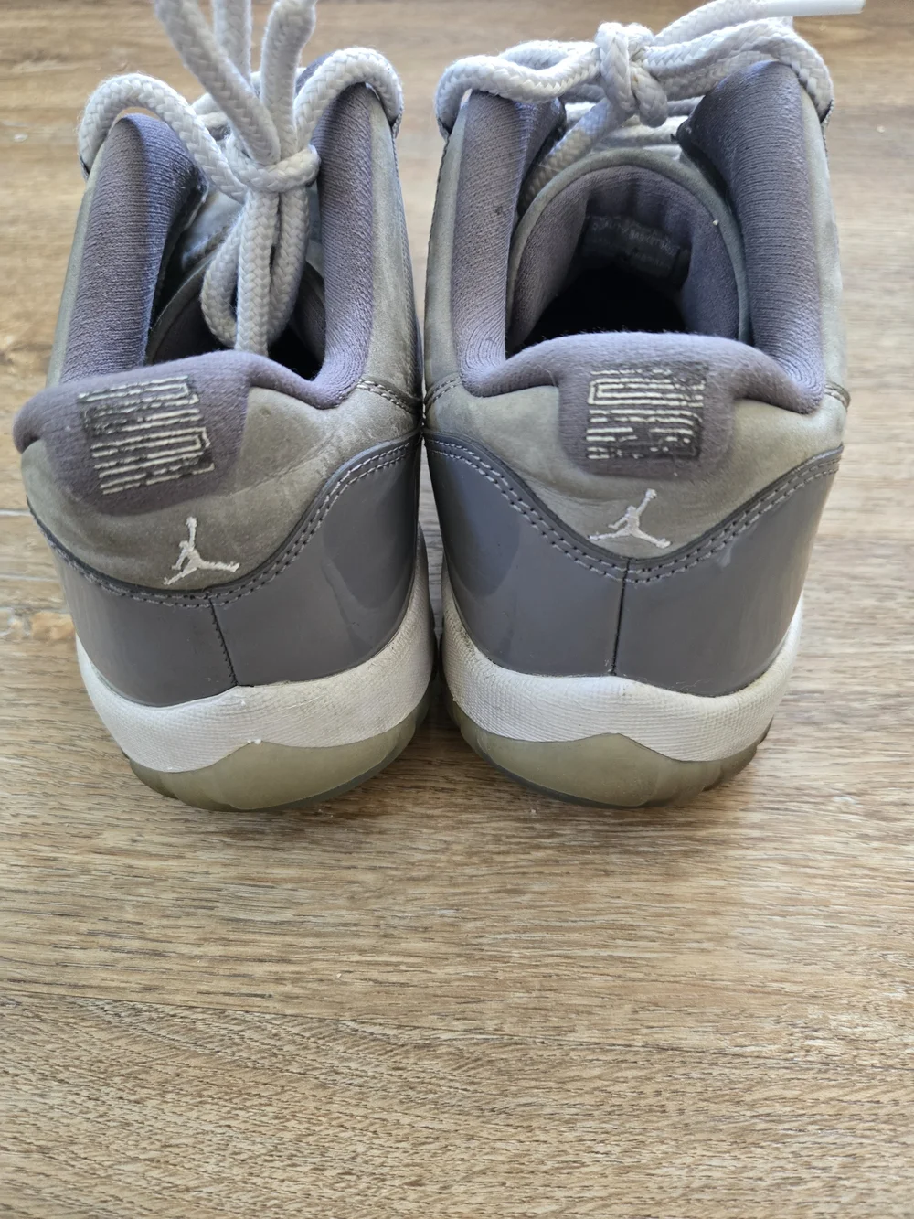Men's JORDAN 11 LOW- Gray Patent Sneaker